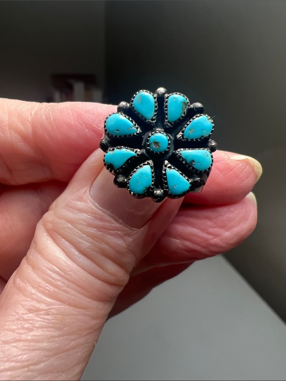Turquoise Cluster Floral Ring in Silver Tone - Heirloom - Picture 16 of 16